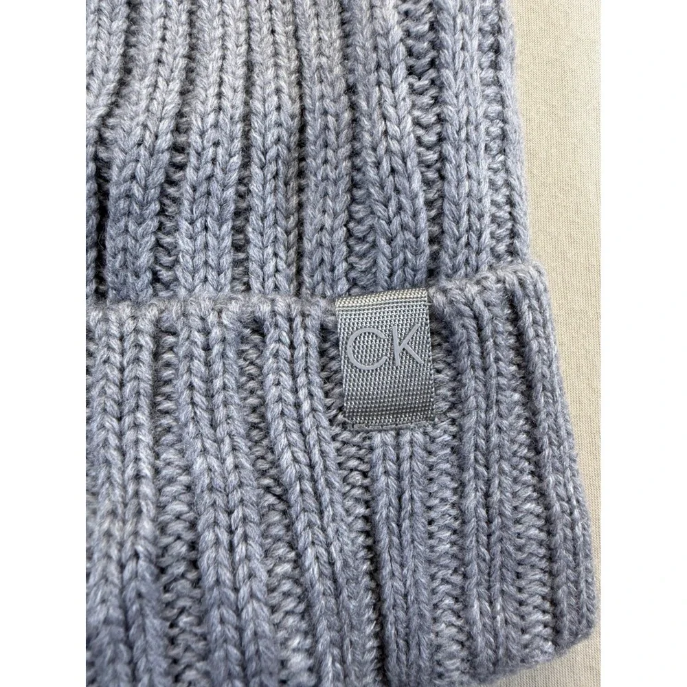 Calvin Klein Beanie Women 1SZ Grey A1KH4914 Faux Fur Pom Ribbed Knit Hat